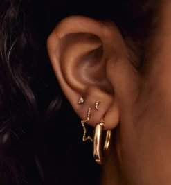 Golden Moon Piercing Front 14K