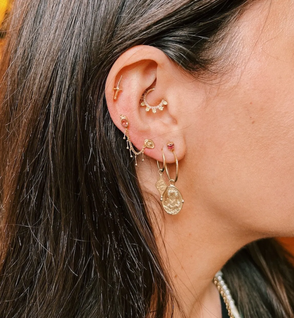 Mythical Pillars Chain Charm Piercing 14K