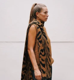 Tiger Scarf