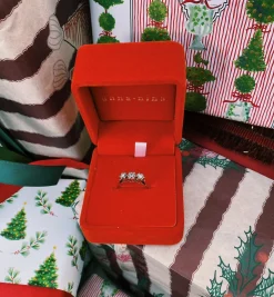 Vintage Diamond Three Wished Ring